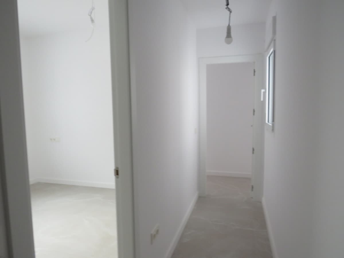 EDIFICIO VENECIA - KEY READY — photo 4 of 10