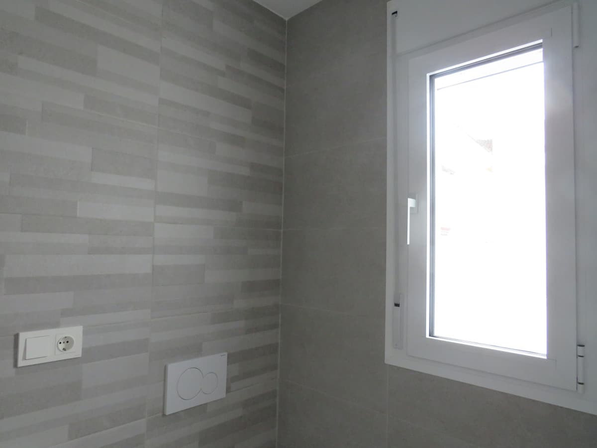 EDIFICIO VENECIA - KEY READY — photo 6 of 10