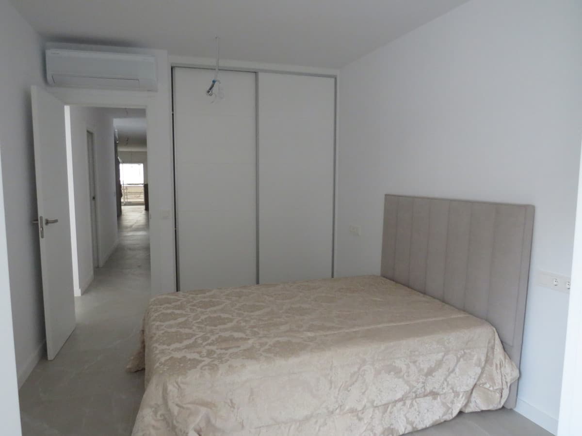 EDIFICIO VENECIA - KEY READY — photo 10 of 10