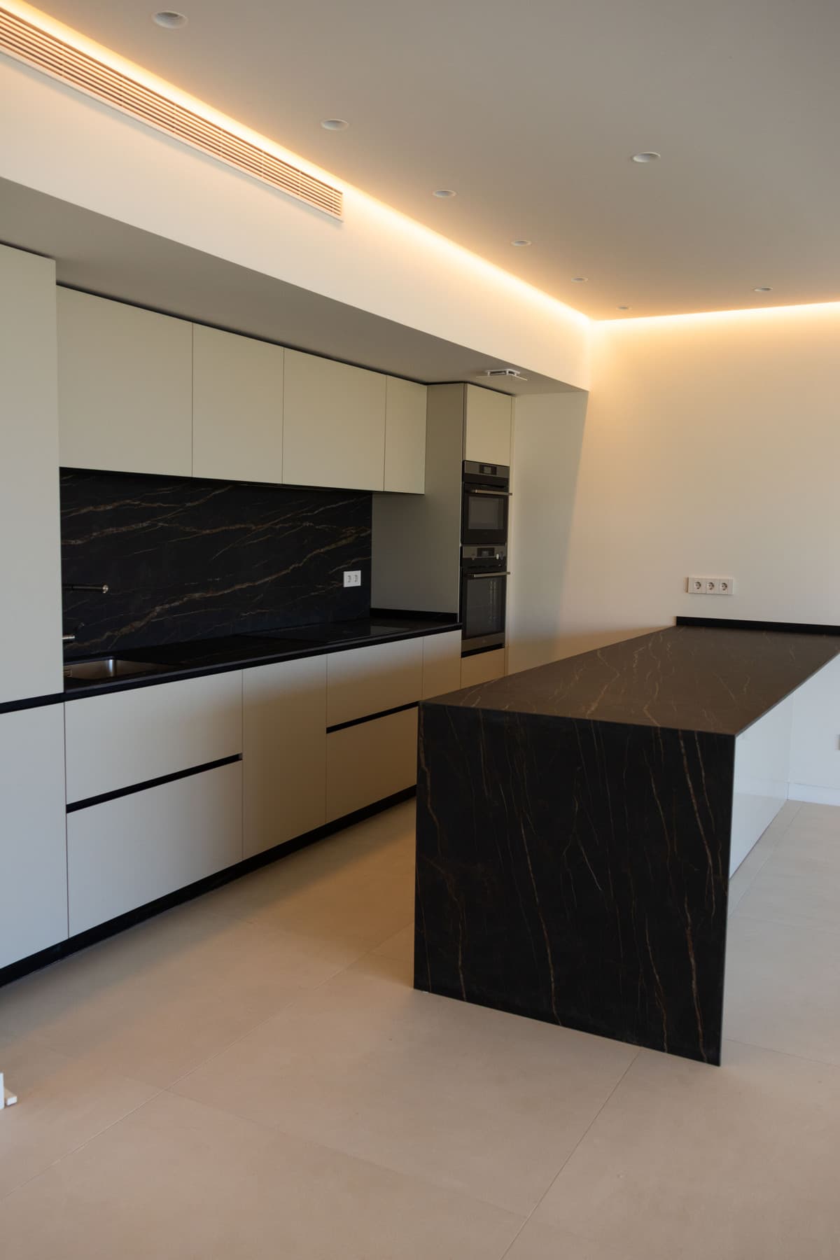 Ocean View Marbella - KEY READY — photo 7 of 10