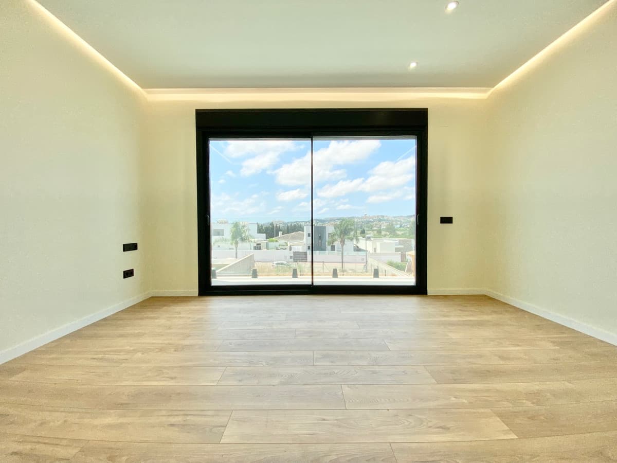 Grupo Tierra Nueva - KEY READY — photo 8 of 10