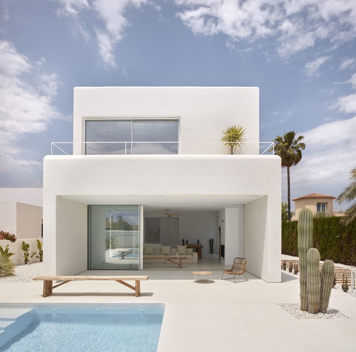 WHITE — photo 1 of 10
