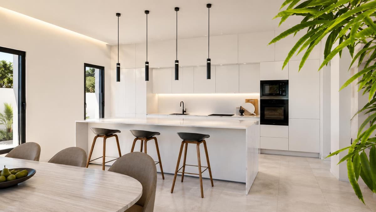 Tailor Made Villa in Casares — photo 5 of 8