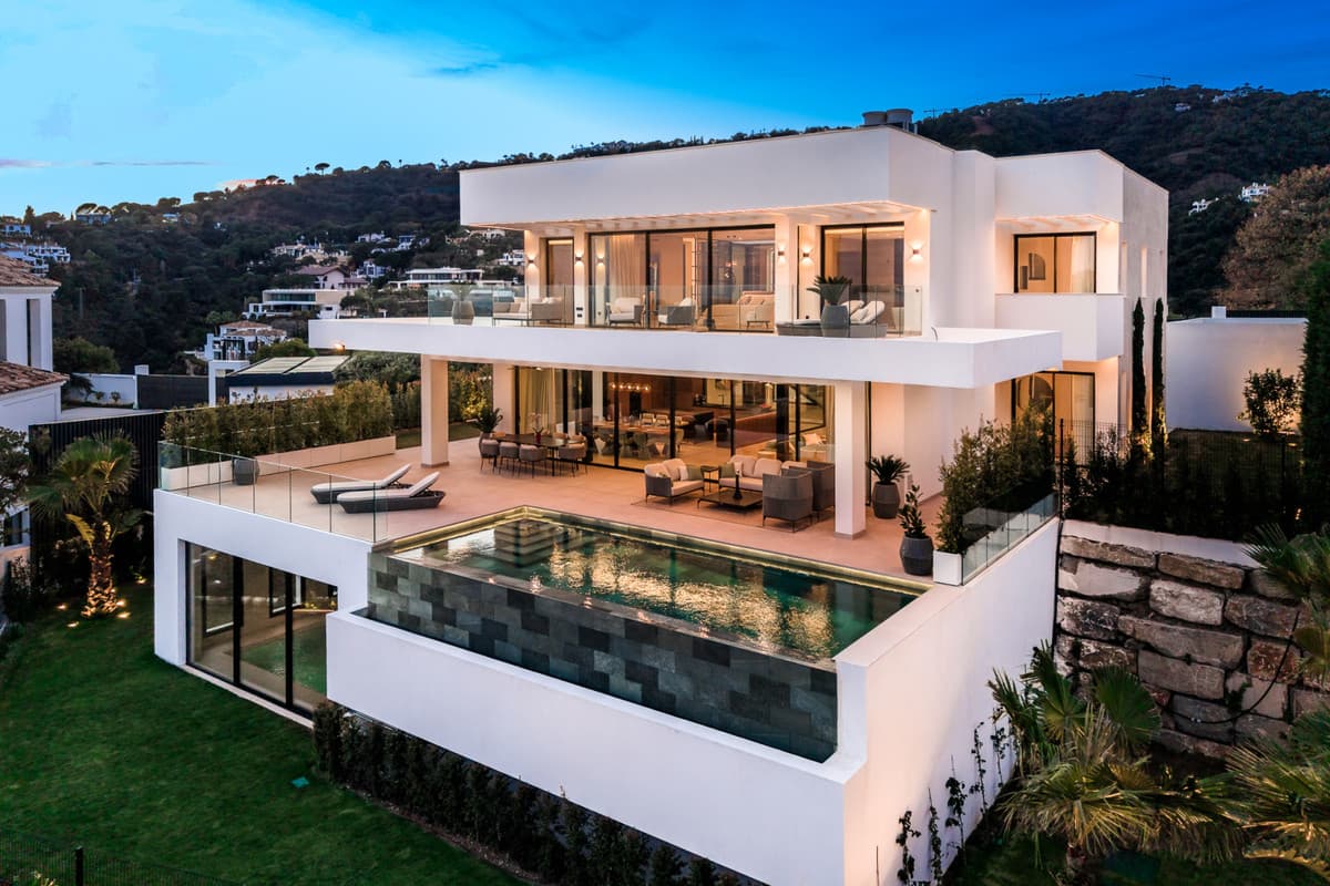 Villa Alfa - KEY READY — photo 2 of 10