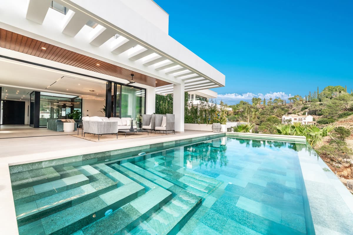 Villa Alfa - KEY READY — photo 8 of 10