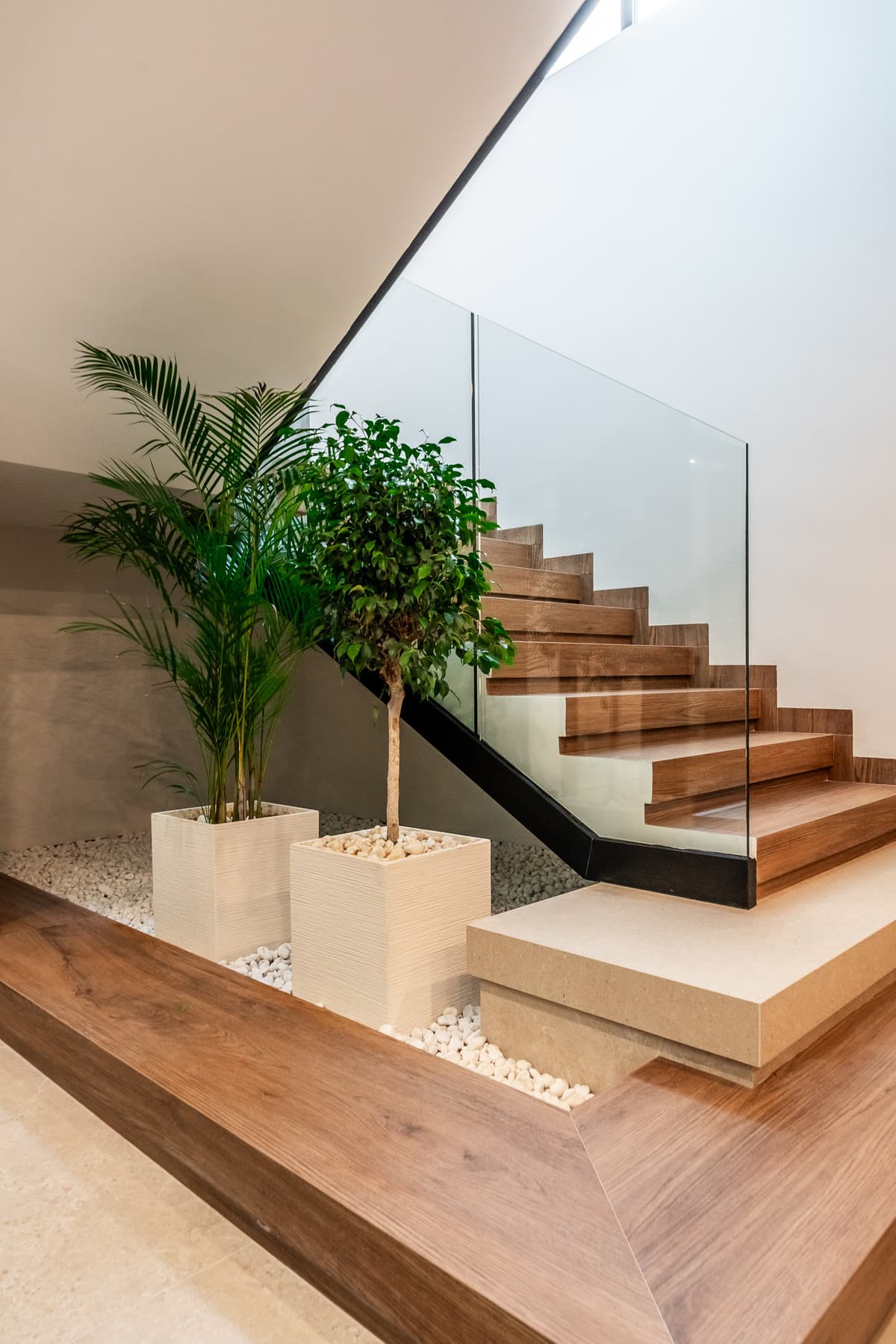 Villa Omega - KEY READY — photo 7 of 10