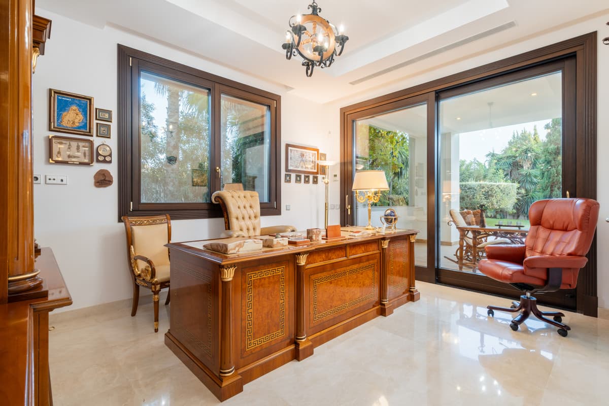 Villa Murcia - KEY READY — photo 4 of 10