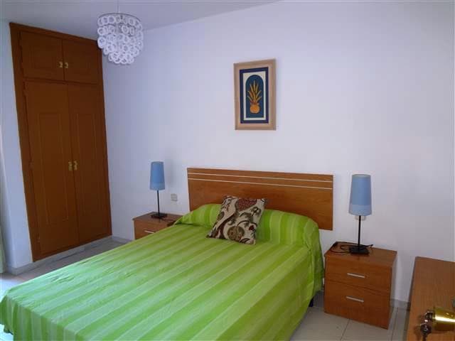 Middle Floor Apartment in Nueva Andalucía — photo 3 of 10