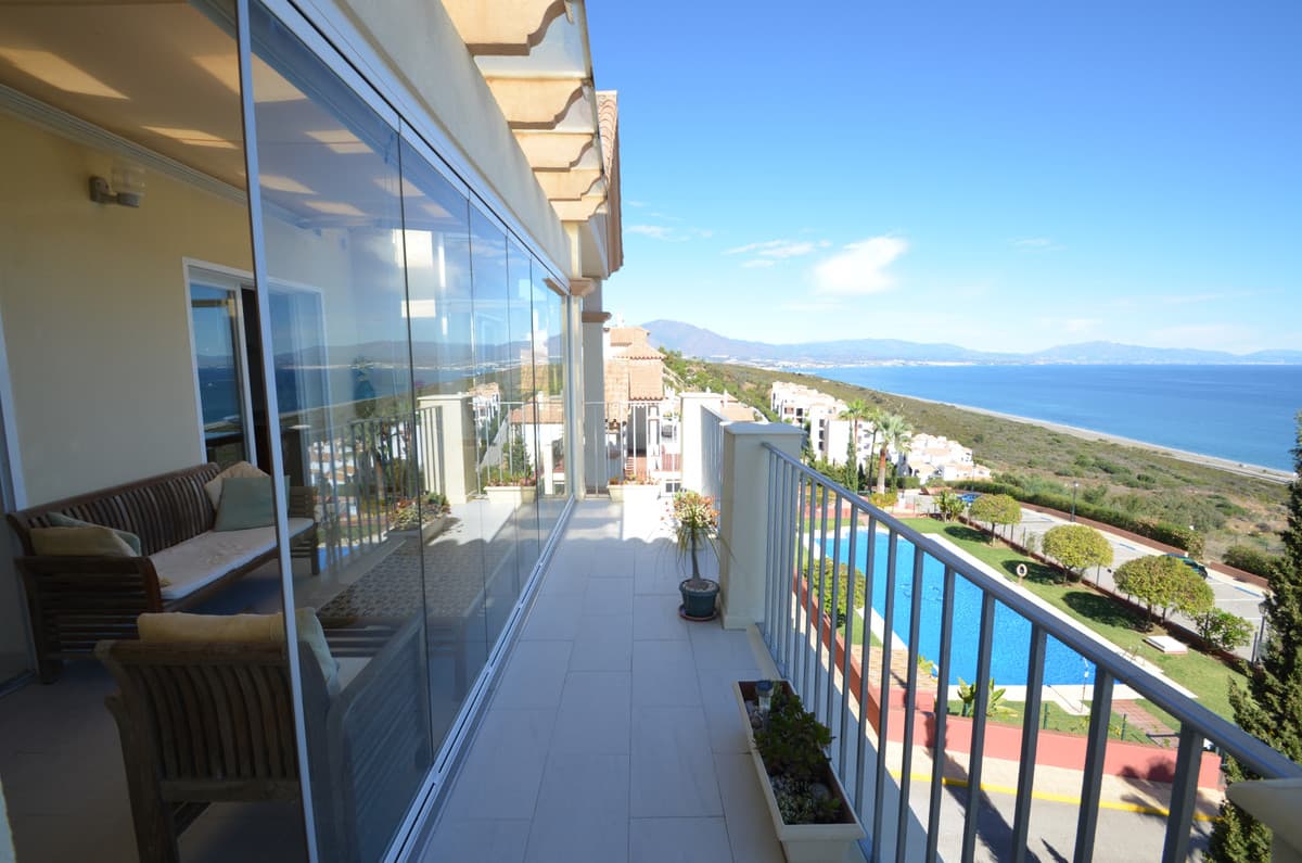 Penthouse in La Duquesa — photo 8 of 10