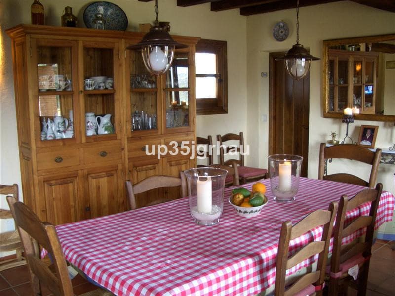 Cortijo in Jubrique — photo 3 of 10