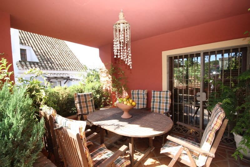 Detached Villa in Las Chapas — photo 4 of 10