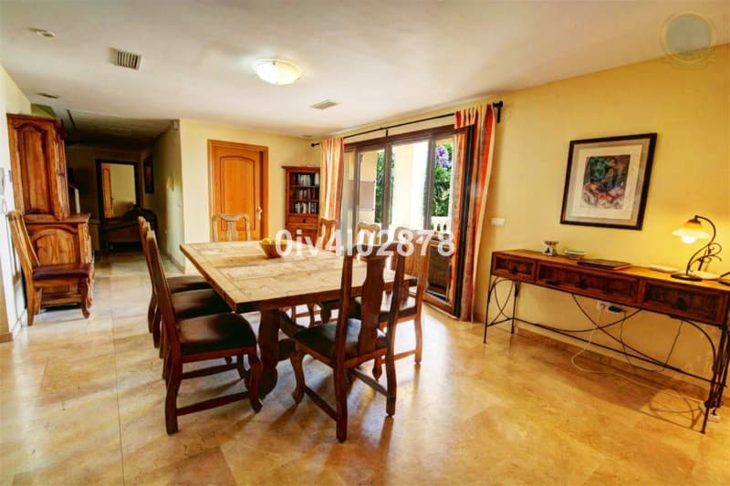 Detached Villa in Benalmadena Pueblo — photo 8 of 10