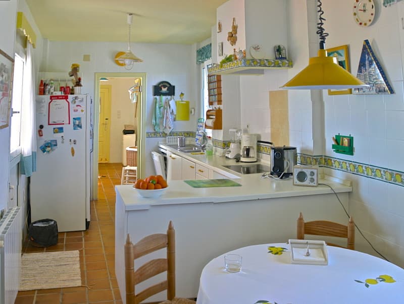 Detached Villa in Elviria — photo 5 of 10