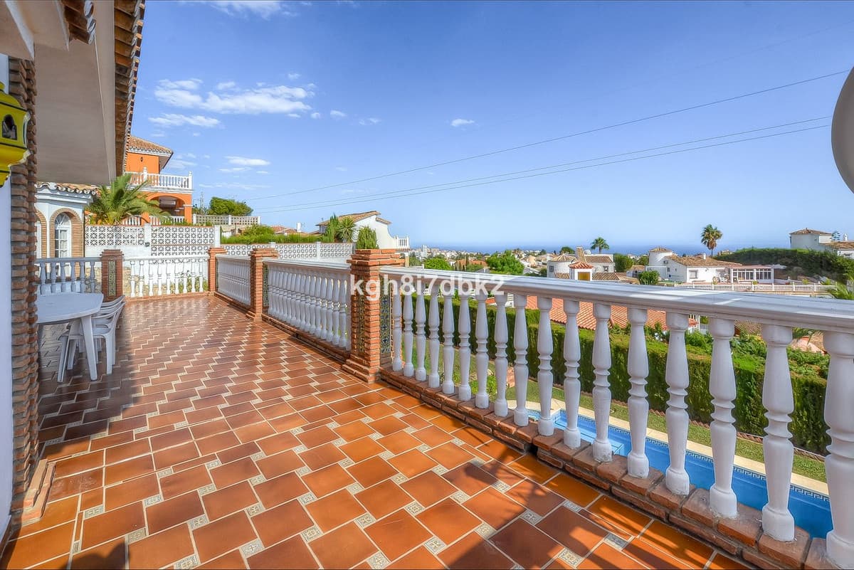 Detached Villa in Benalmadena — photo 6 of 10