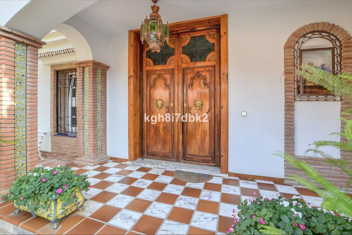 Detached Villa in Benalmadena — photo 8 of 10