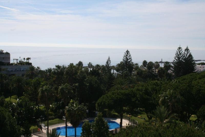 Penthouse in Puerto Banús — photo 8 of 10