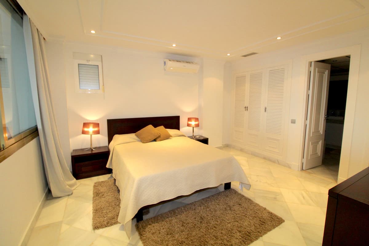 Ground Floor Apartment in Puerto Banús — photo 6 of 10