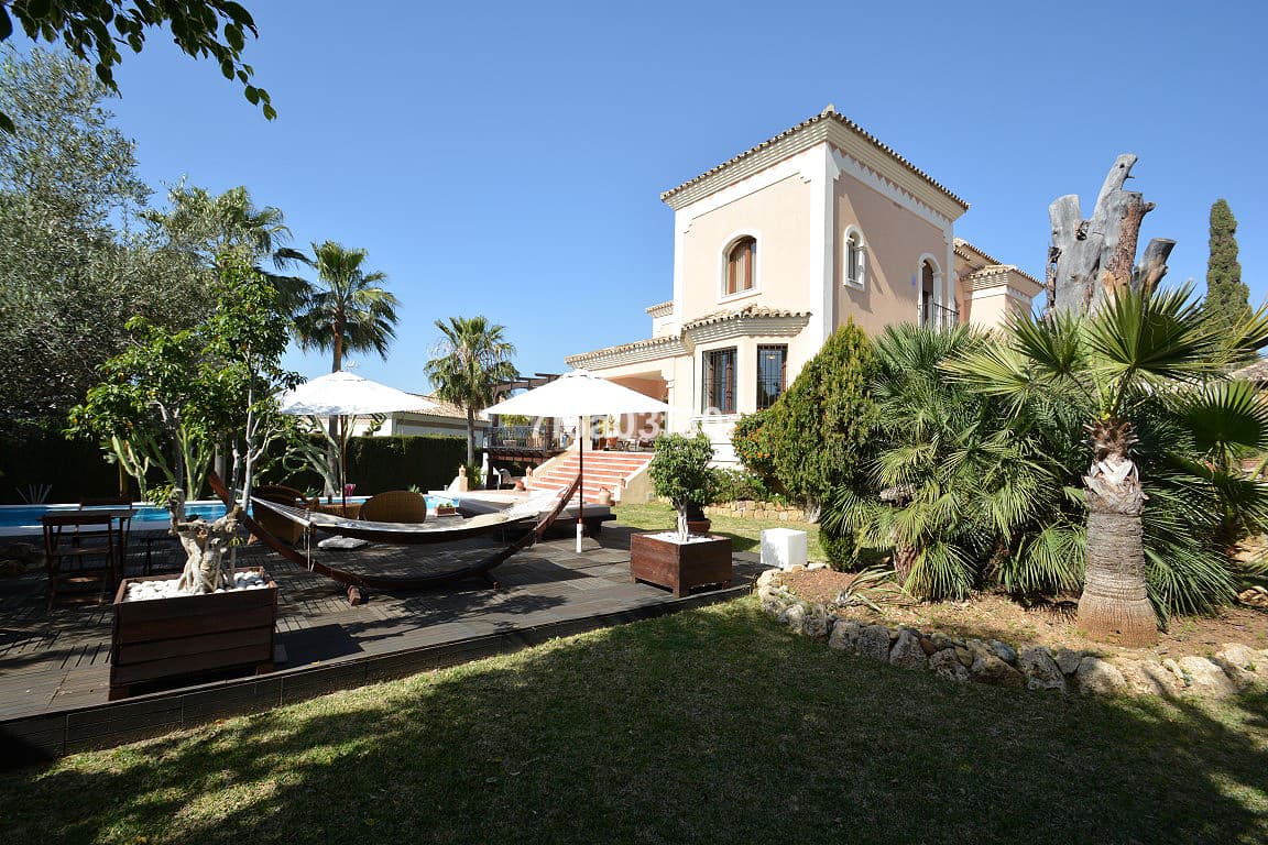 Detached Villa in Nueva Andalucía — photo 10 of 10