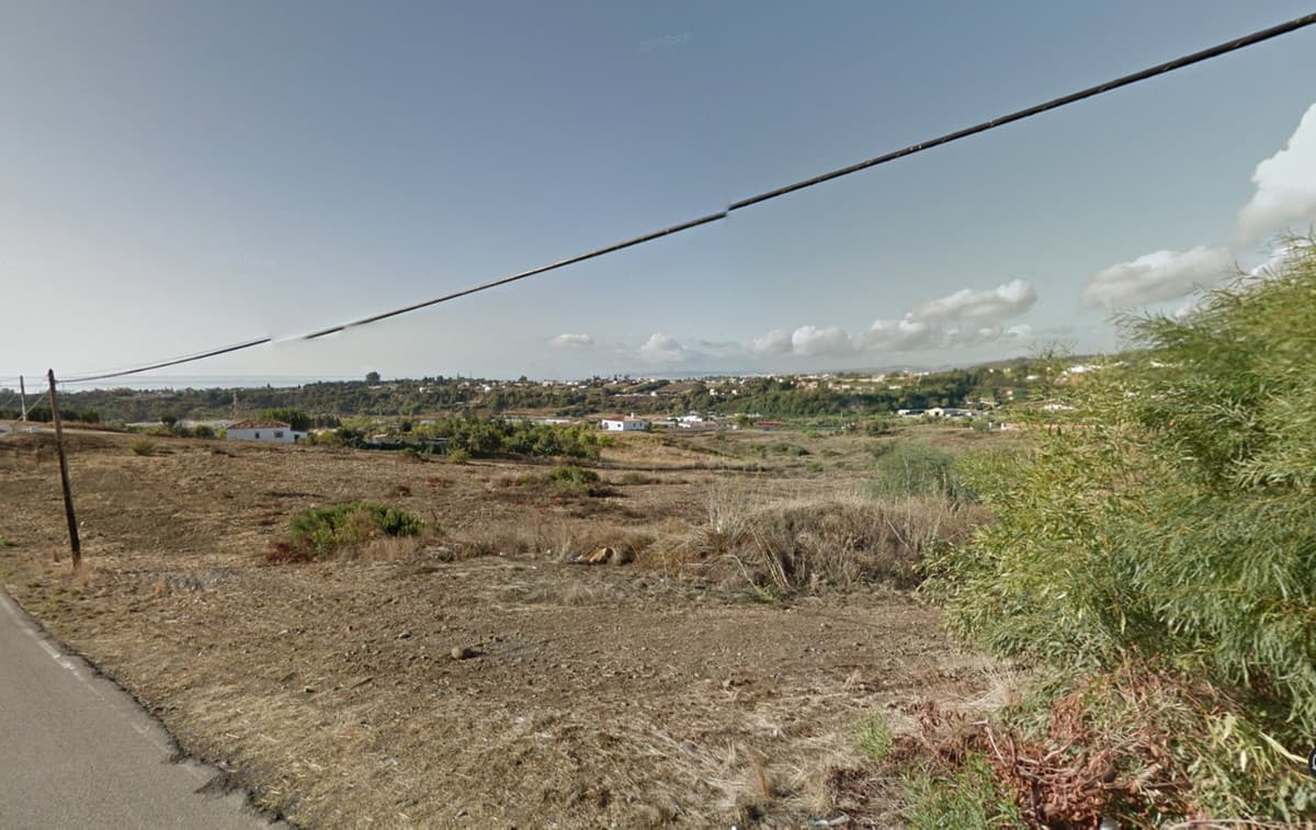 Residential Plot in Estepona — photo 2 of 5