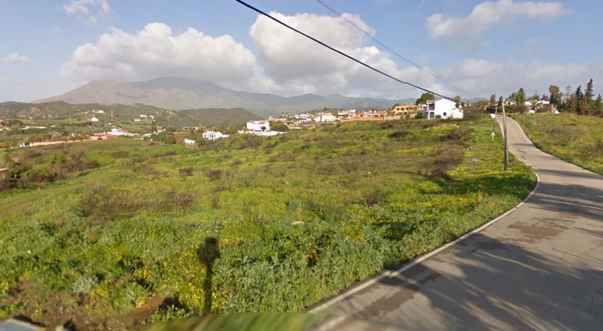 Residential Plot in Estepona — photo 5 of 5