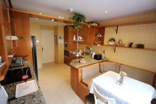 Middle Floor Apartment in Marbella — photo 6 of 10