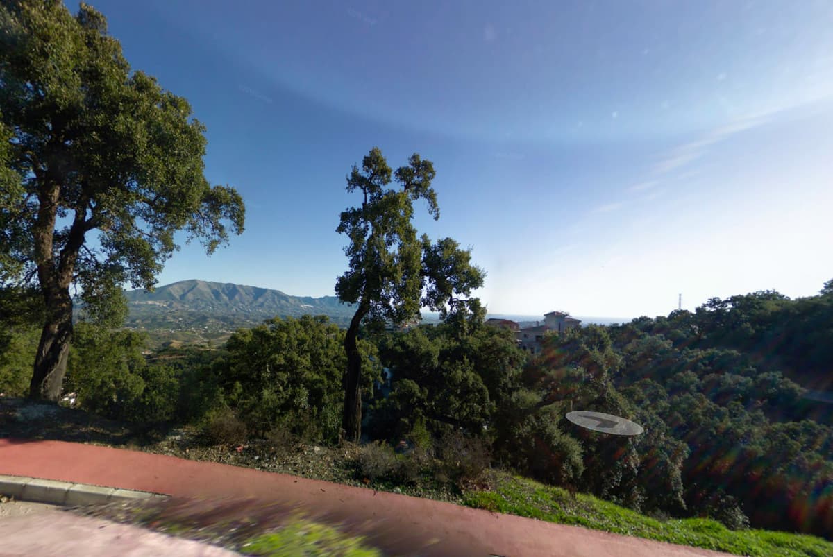 Residential Plot in La Mairena — photo 2 of 3