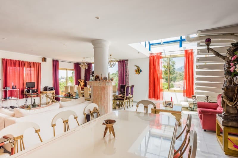 Detached Villa in El Rosario — photo 4 of 10