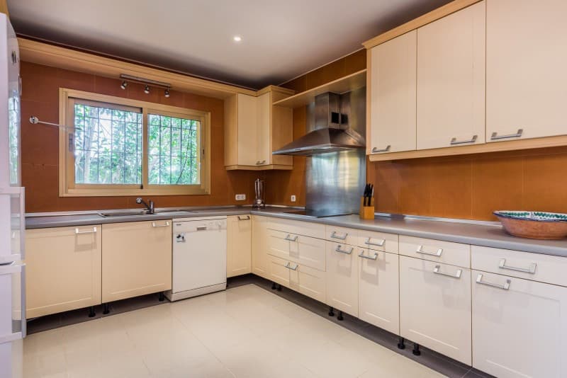 Detached Villa in El Rosario — photo 6 of 10