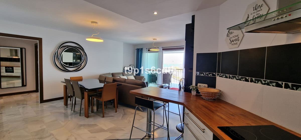Middle Floor Apartment in Puerto Banús — photo 6 of 10