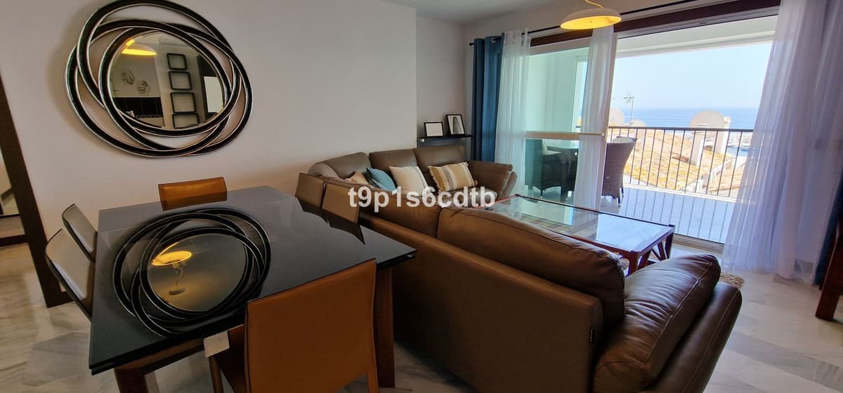 Middle Floor Apartment in Puerto Banús — photo 10 of 10
