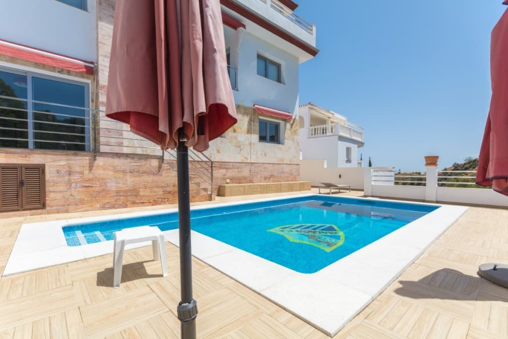 Detached Villa in Mijas Costa — photo 2 of 10
