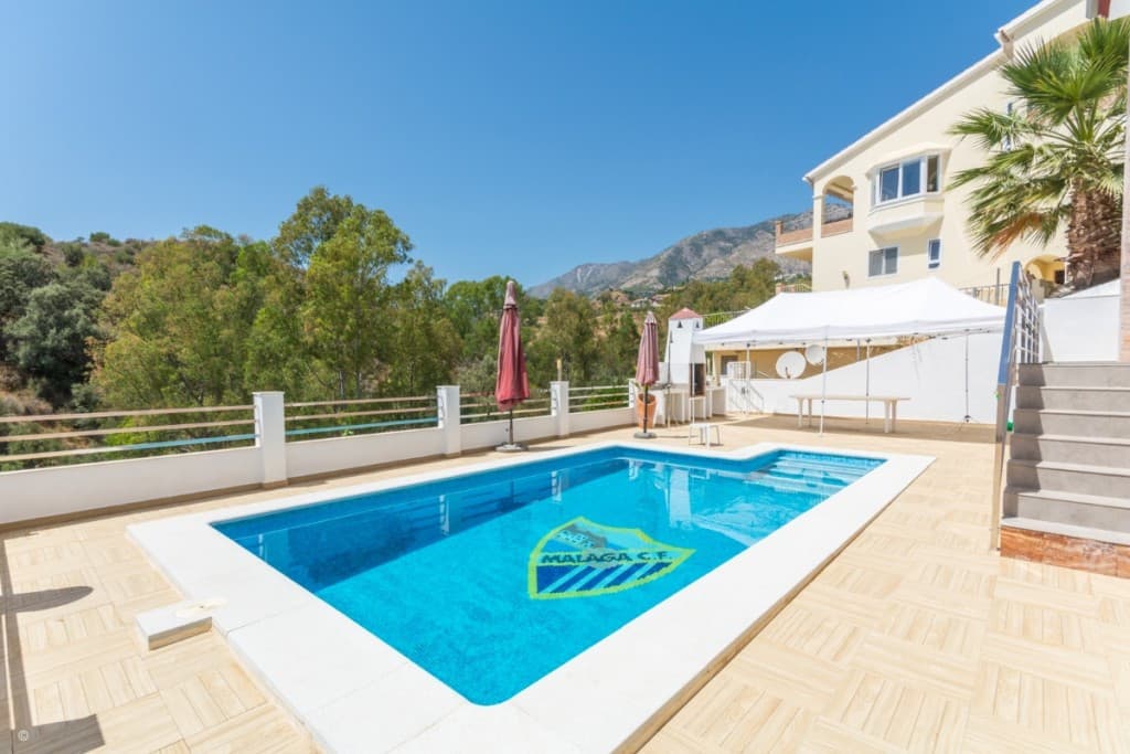 Detached Villa in Mijas Costa — photo 5 of 10