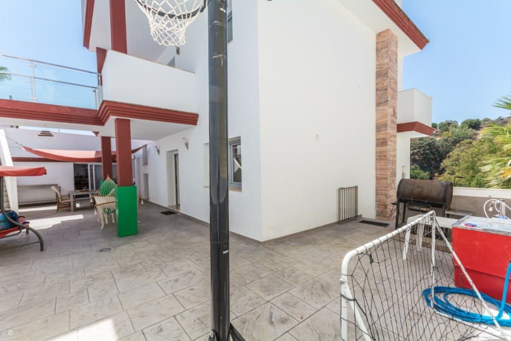 Detached Villa in Mijas Costa — photo 6 of 10