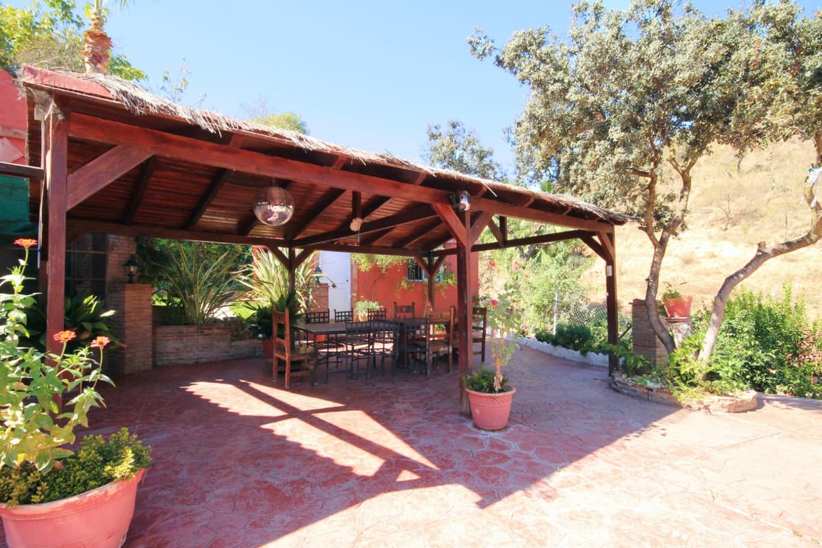 Cortijo in Monda — photo 3 of 10