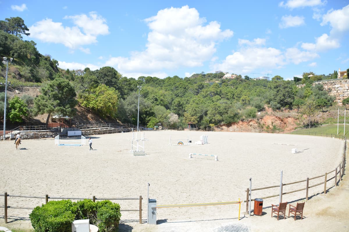 Residential Plot in Benahavís — photo 8 of 10