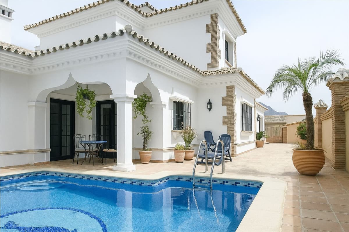 Detached Villa in Mijas Costa — photo 9 of 10