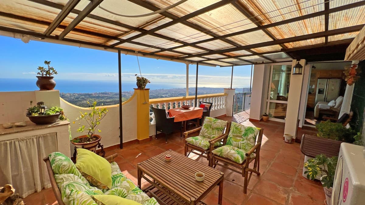 Detached Villa in Mijas — photo 1 of 10