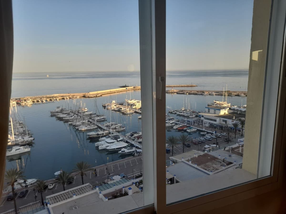 Penthouse in Estepona — photo 4 of 10