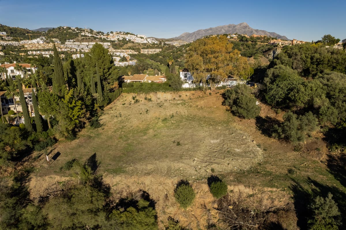 Residential Plot in Benahavís — photo 4 of 6