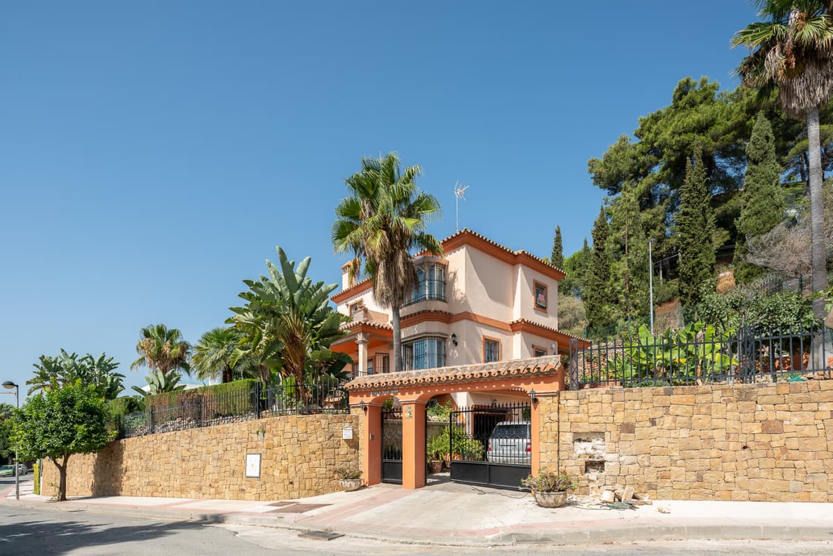 Detached Villa in Marbella — photo 6 of 10