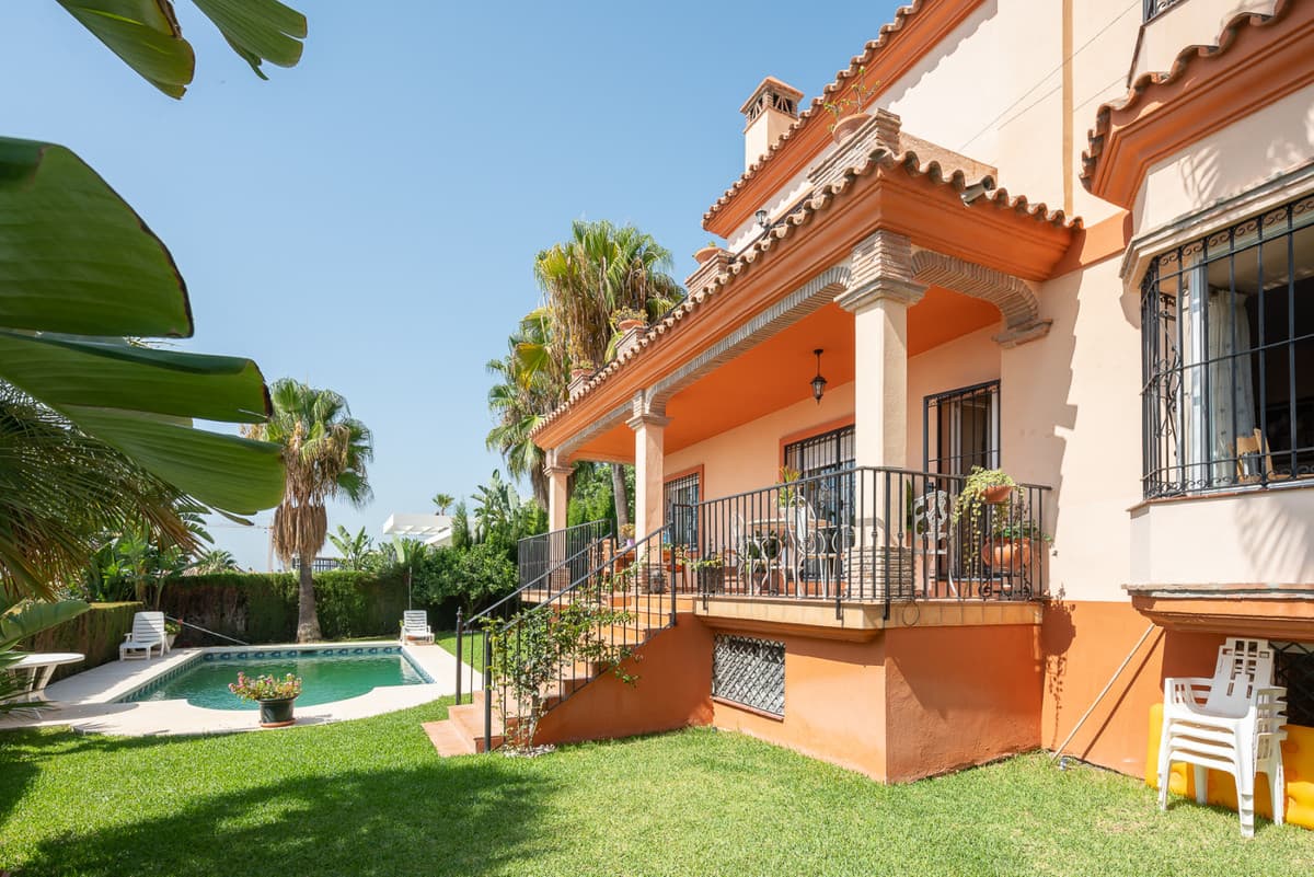 Detached Villa in Marbella — photo 8 of 10