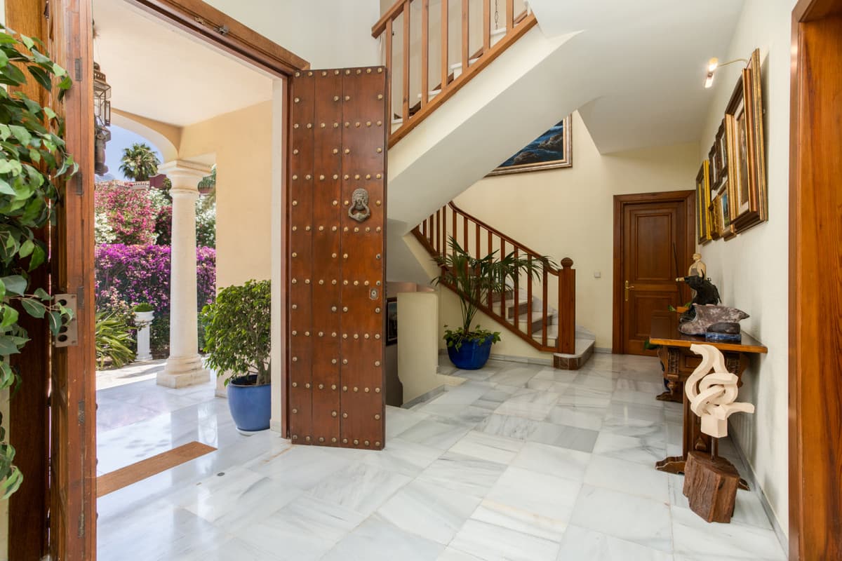 Detached Villa in Marbella — photo 10 of 10