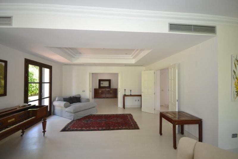 Detached Villa in Guadalmina Baja — photo 8 of 10