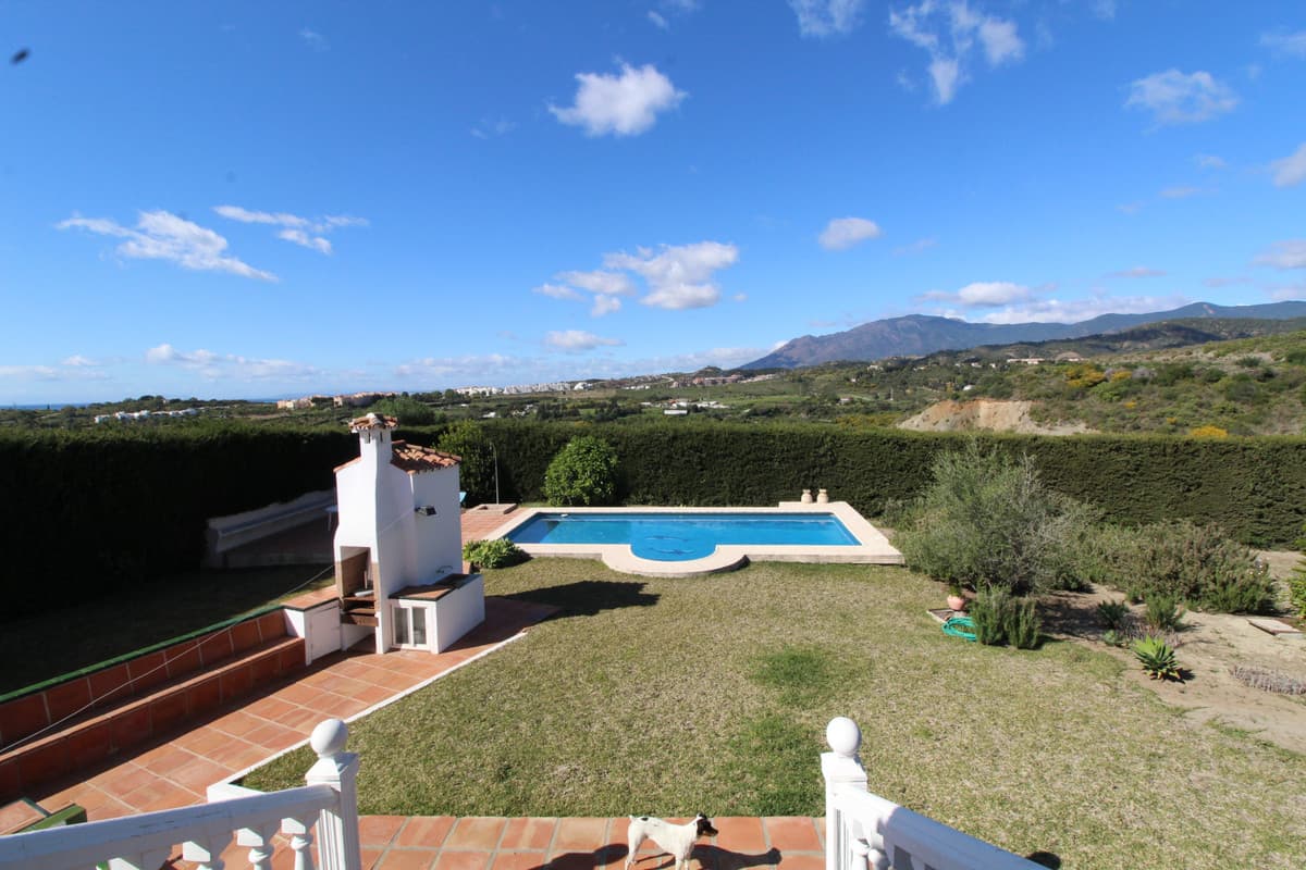 Residential Plot in Benahavís — photo 4 of 10