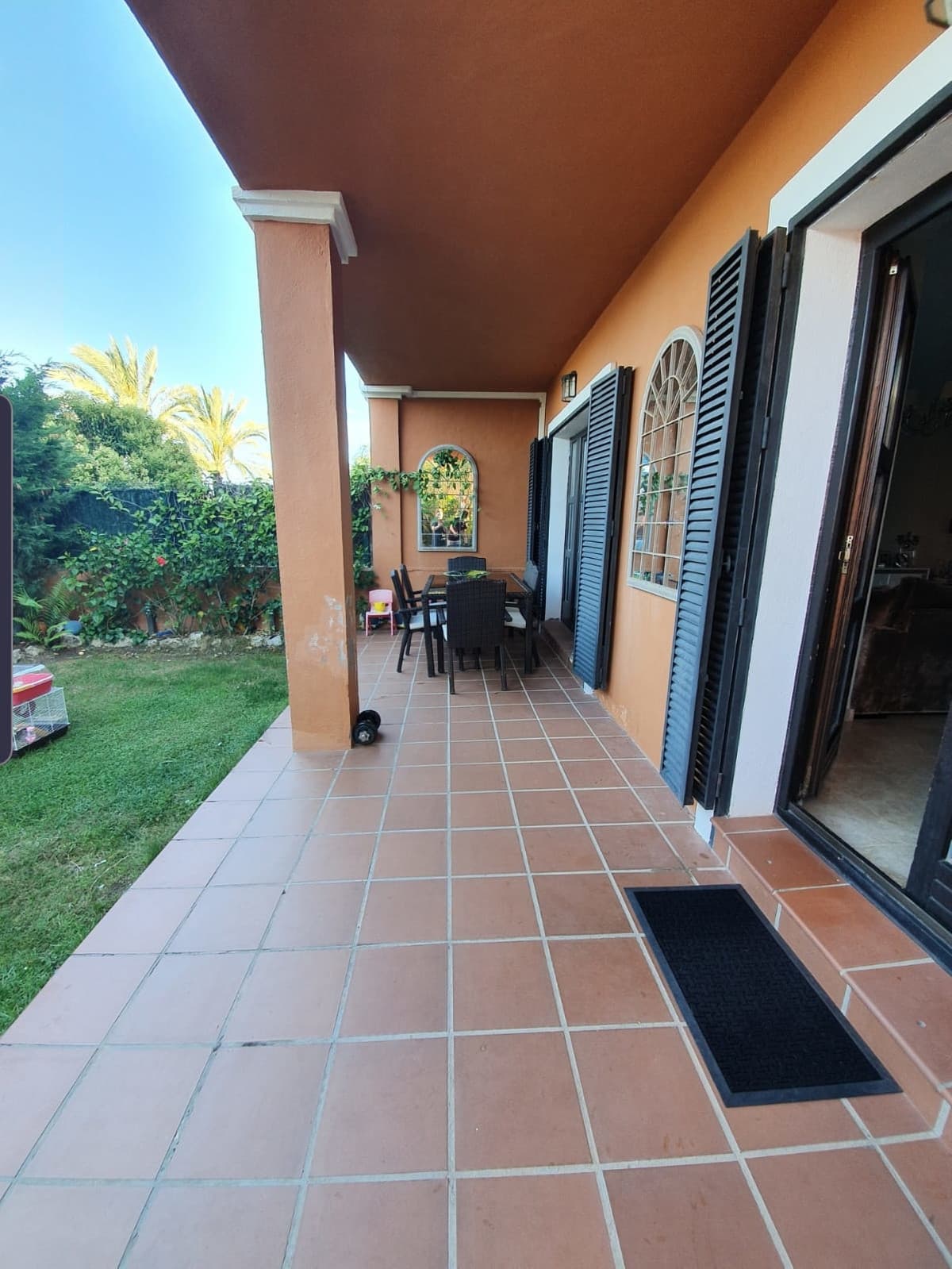 Townhouse in San Pedro de Alcántara — photo 5 of 10