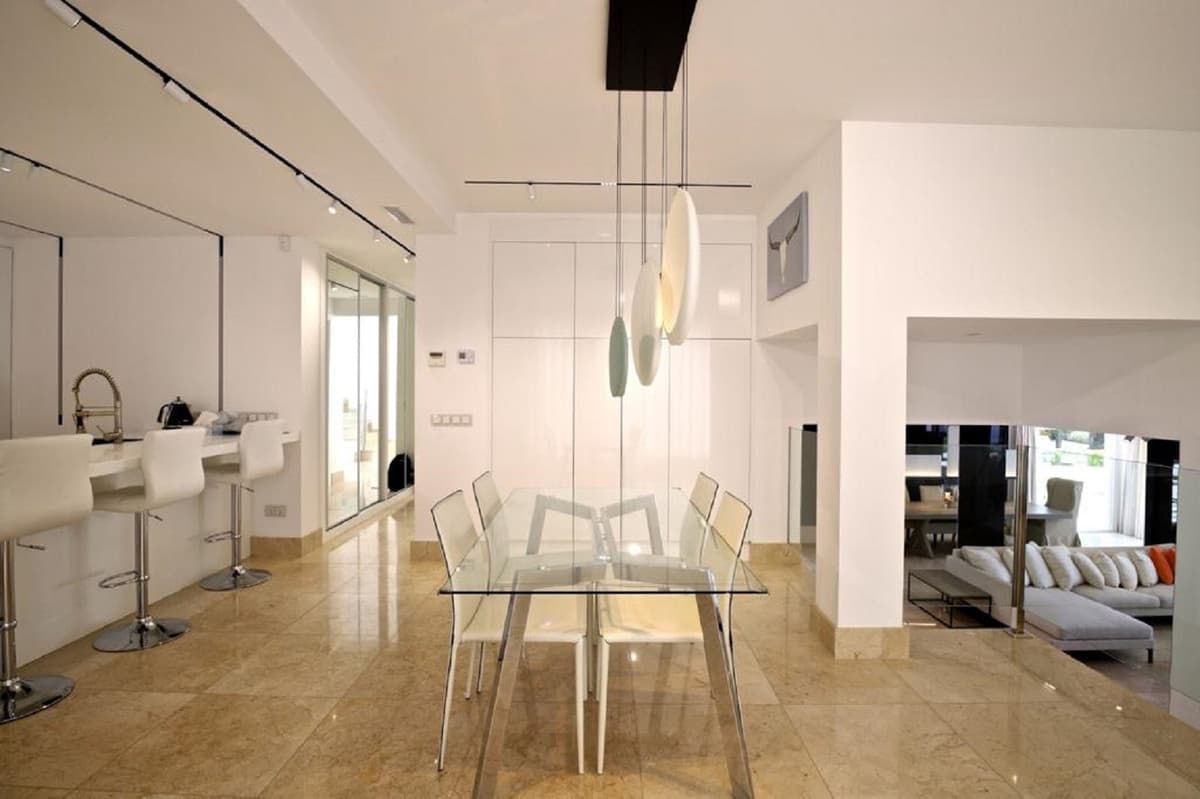 Detached Villa in Las Brisas — photo 7 of 10