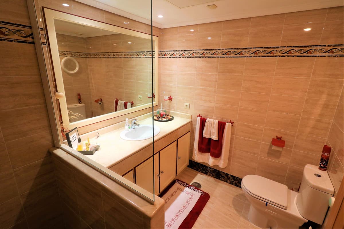 Semi-Detached House in Estepona — photo 7 of 10