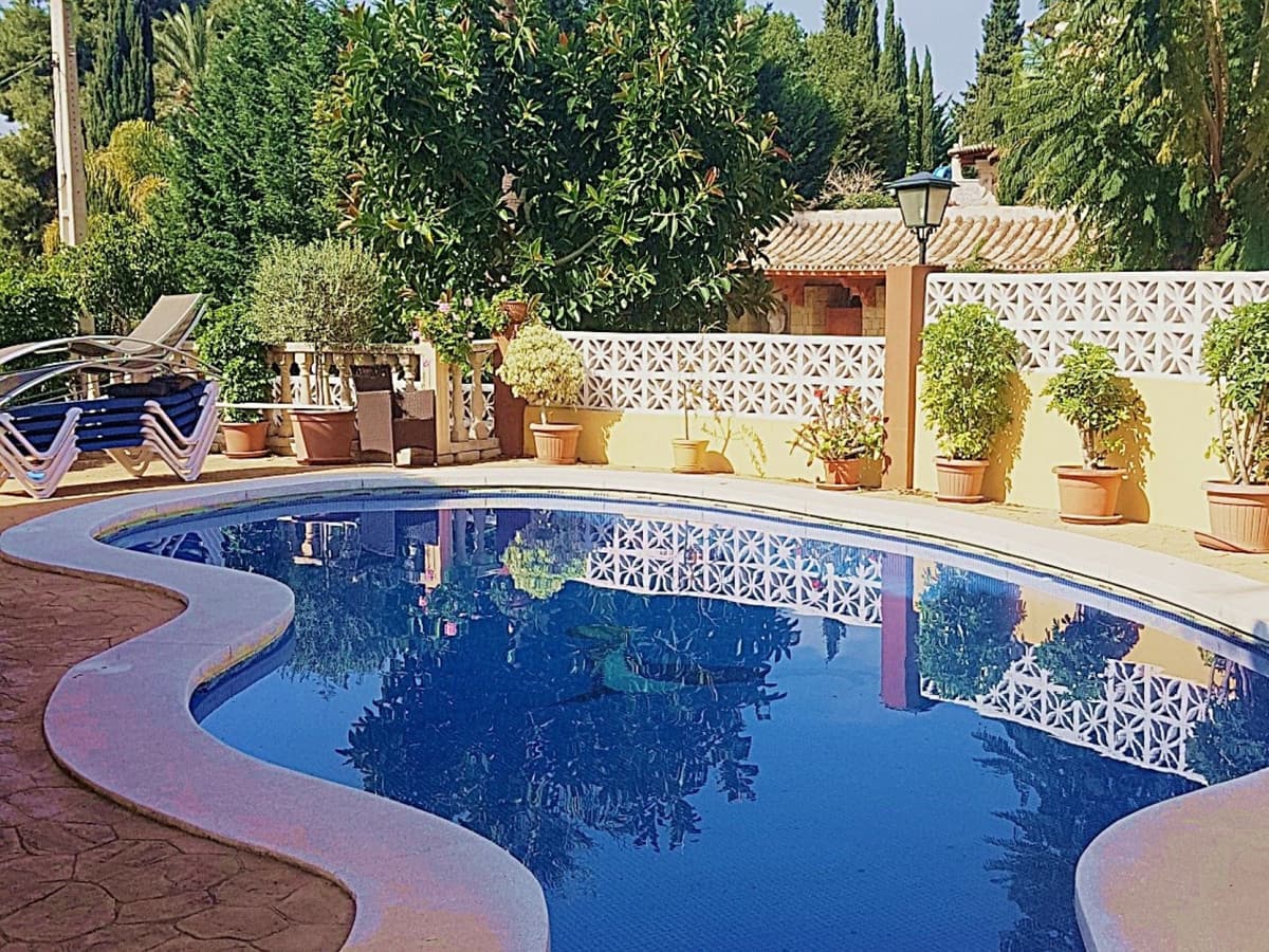 Detached Villa in Nueva Andalucía — photo 5 of 10