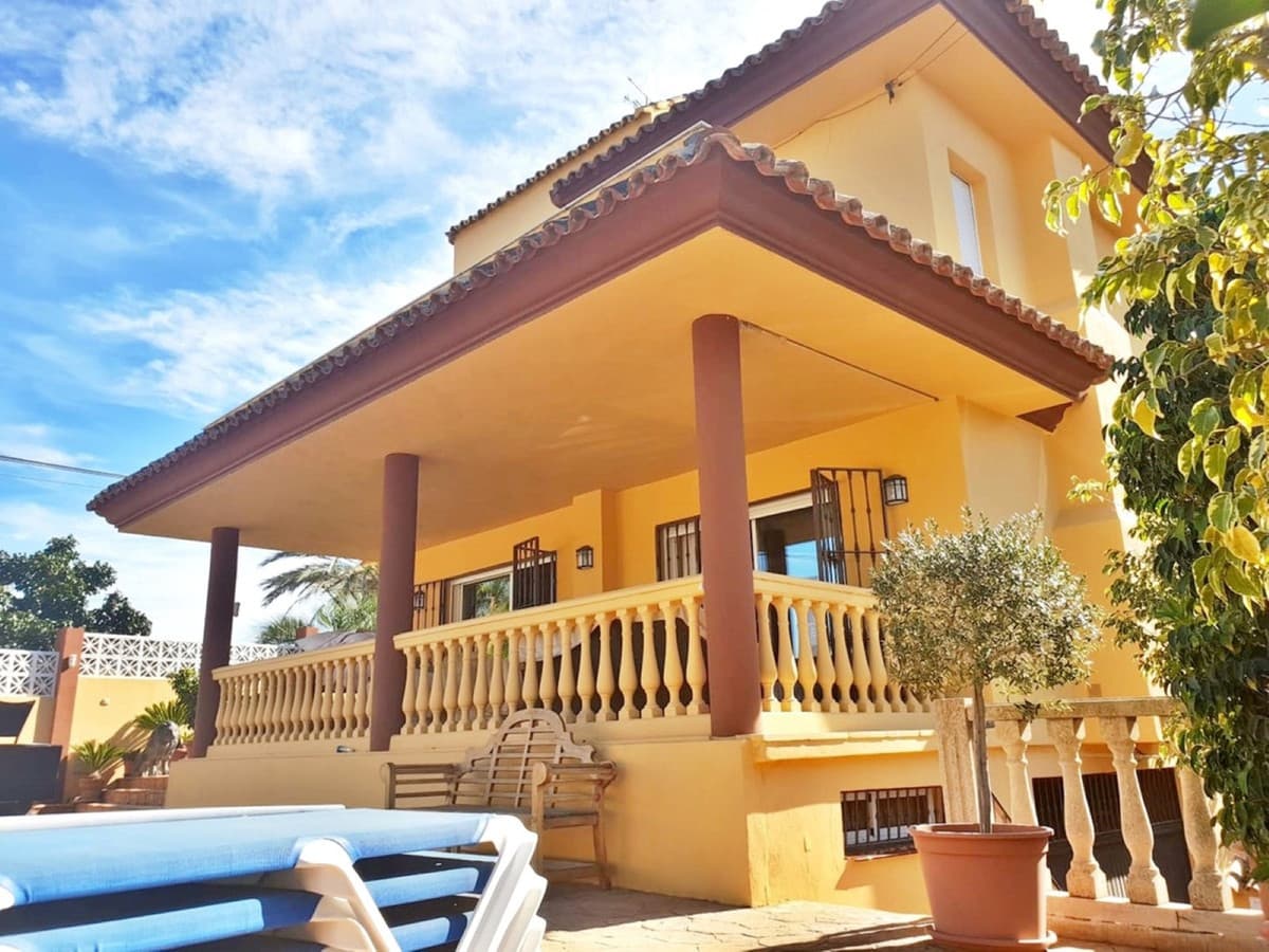 Detached Villa in Nueva Andalucía — photo 9 of 10