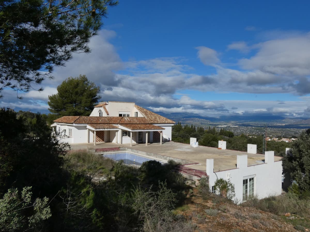 Detached Villa in Alhaurín el Grande — photo 6 of 10